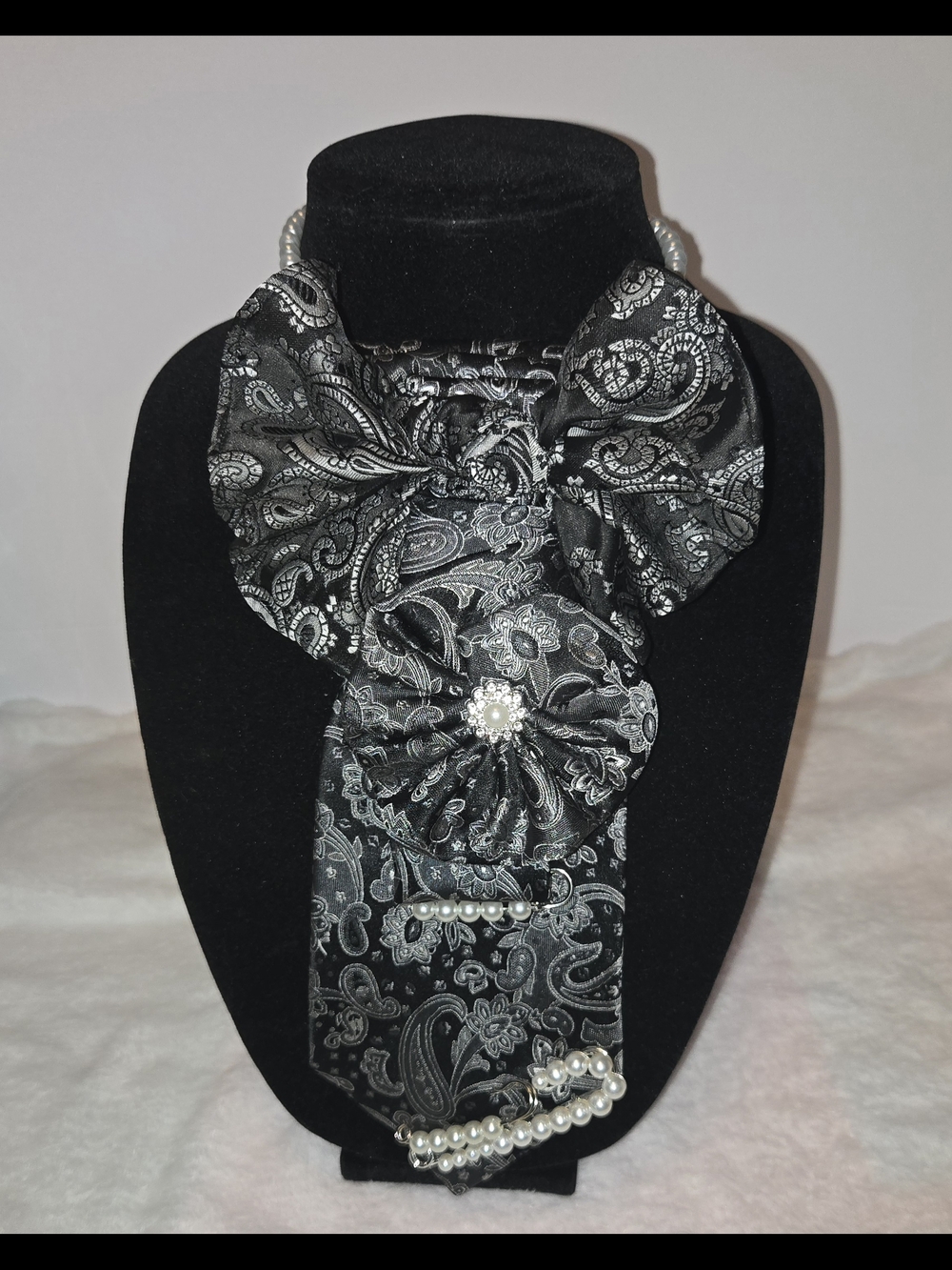 Black & Silver Paisley Statement Necklace Tie with Pearls